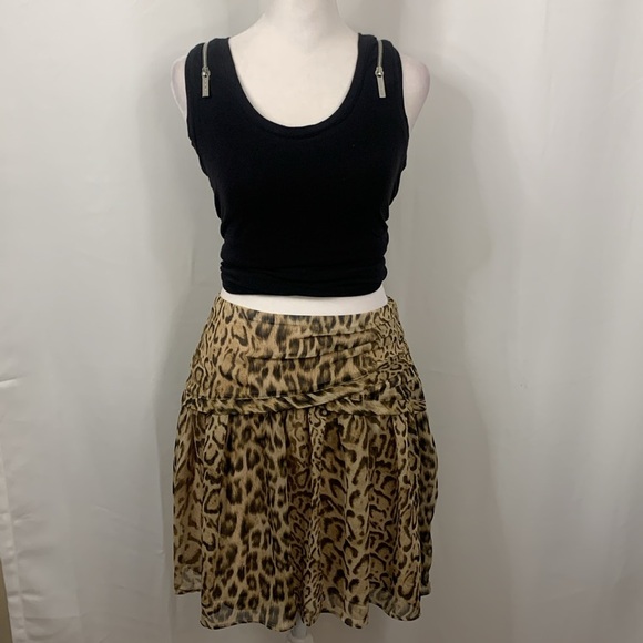 Express Leopard Print Mini Skirt- NWT- Size 4 - Picture 3 of 15